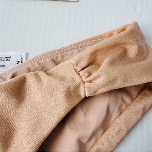🆕 Elizabeth Jane bikini bottom size medium NWT soft peach color - Picture 2 of 6